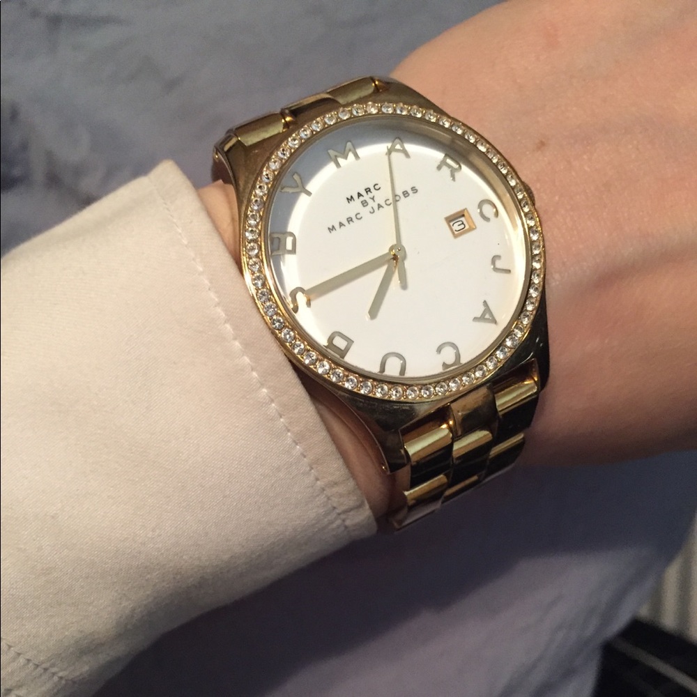 Gold Tone Marc Jacobs Watch 🤩